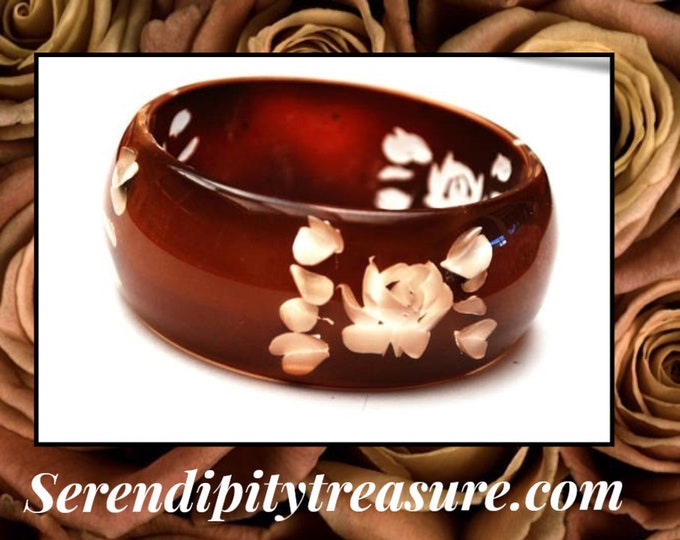 Wide Brown White Flower Bangle - Reversed Carved - molded white Intaglio floral - Brown Lucite bracelet