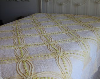 Yellow & White Chenille Bedspread, Flower Design, Vintage