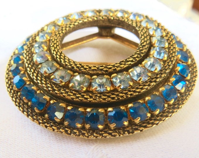 Vintage Rhinestone Brooch, Mesh Circle Pin, Cobalt Sky Blue, Vintage Rhinestone Jewelry