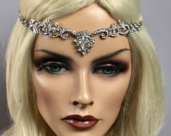Bridal Rhinestone Headpiece. Vintage Wedding Headpiece. V- shaped Headpiece. Bridal Head Jewelry. Silver Bridal Headband
