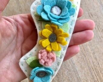 Felt Birthday crown, felt crown, wool felt crown, birthday crown, dress up, baby photo prop
