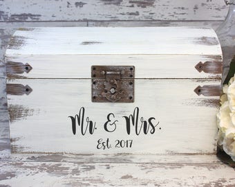 Wedding Card Box, Money Box, Mr. & Mrs. Wedding Card Box, Rustic Wedding, Rustic Card Box, Rustic Wedding Decor, Wedding Card Holder