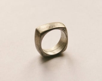 Gorgeous Chunky Pewter Mens Ring // UK Size R // Made in England // Valentines Gift Idea For Him