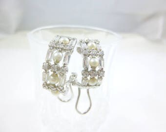 Pearl Hoop Earrings, Pearl Earrings, Sterling Silver Hoop Earrings, cz earrings, Freshwater Pearl Earrings, clip earrings