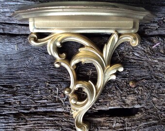 Vintage Syrocowood Shelf, Vintage Sconce Shelf, Syroco, Vintage Gold Shelf, Half Moon Shelf, Vintage Shelf, Hollywood Regency, Syroco Wood