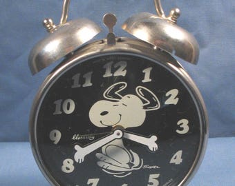 Vintage 1970 Peanuts Snoopy Metal Alarm Clock - Made in West Germany