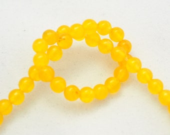 10 lemon yellow agate 4mm round and smooth beads