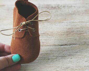 Brown Leather Baby Oxfords, Baby Lace Up Boot, Leather Baby Shoe, Suede Baby Boot, Toddler Oxfords, First Birthday, Ring Bearer, Wedding