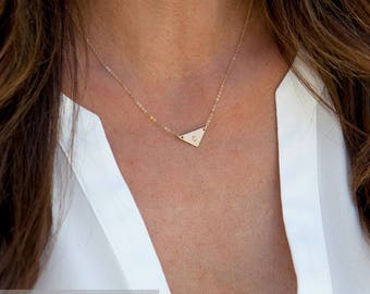 Initial Necklace /Triangle Necklace /Nameplate Necklace /Charm Necklace/Dainty Necklace/Wedding Gift/Bridesmaid Gift/ LEILAjewelryshop/ N258