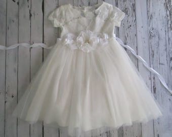 White flower girl dress,White lace dress,Bridesmaid,Long white lace dress,Birthday,Communion,Wedding, Holiday,Party, White tulle dress