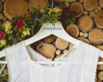 Lot cintres mariage. Demoiselle d'honneur. . Lot de cintres personnalisables.Cadeau mariage.Bestman/bridesmaid hangers