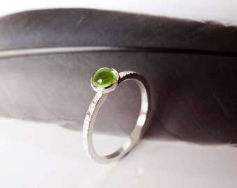 Peridot Ring - Peridot Stacking Ring - Birthstone Ring