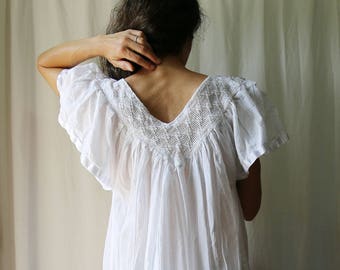 Vintage Cotton Gauze Angel Sleeve Dress // Summer Sun Dress