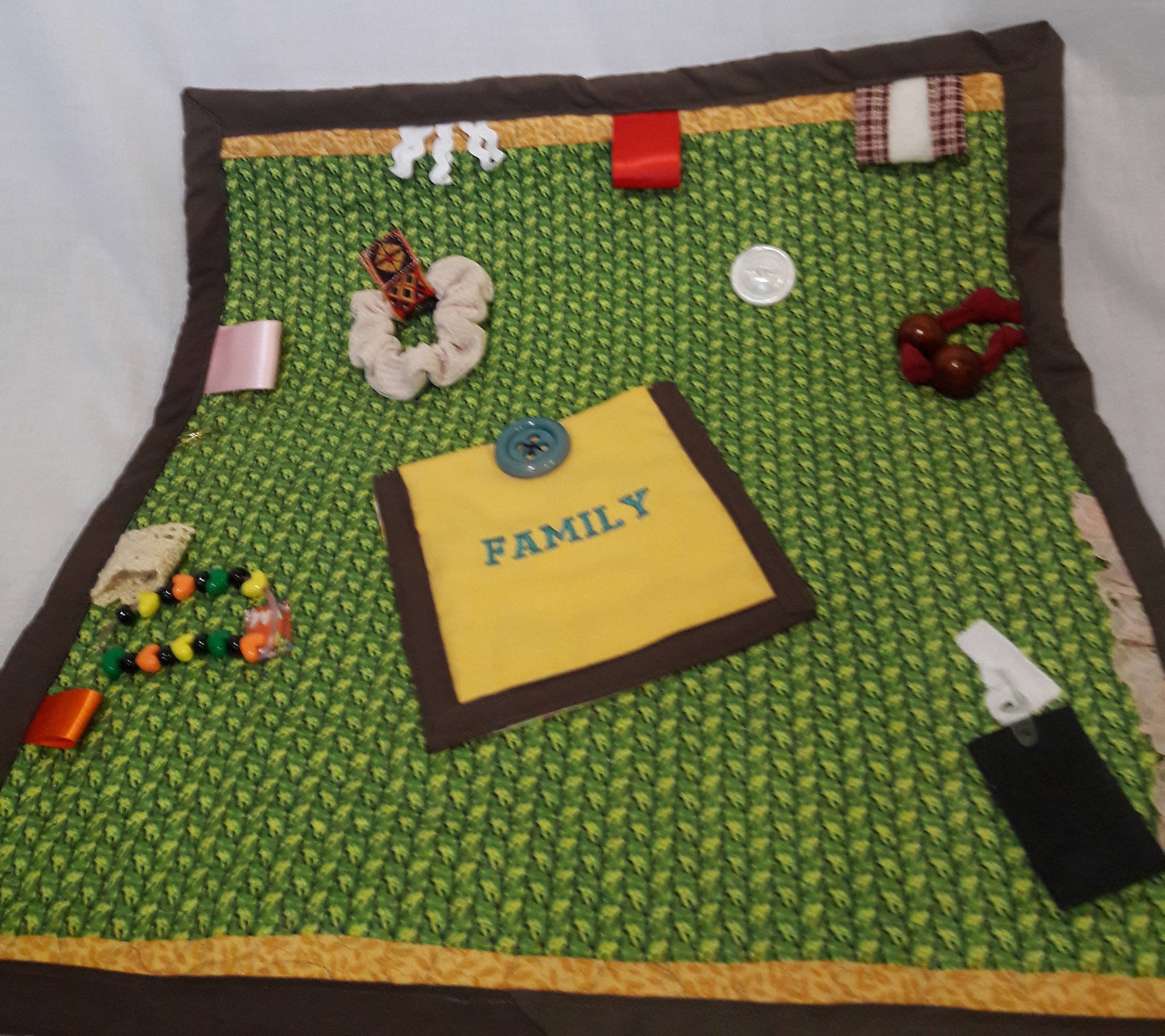 Fidget Quilt for Dementia patients Alzheimer's therapy