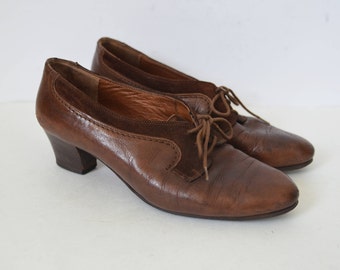 Brown leather shoes lace up brogues heels womens suede detail block heels mod retro Vintage UK 5 US 7.5 EU 38