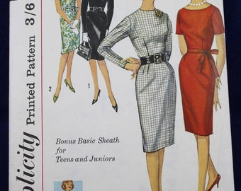 1960's Sewing Pattern for a Teen's Dress in Size 16 - Simplicity 4602