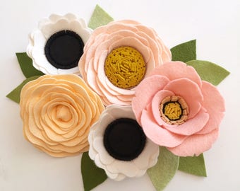 FELT FLOWERS // Loose Flowers // Unattached Felt Flowers // DIY Flowers // Flower Embellishments // Set of 5 // You Pick Custom Colors