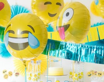 Emoji Birthday, Emoji Party, Emoji, Emoji Balloons, Emoticon, Instagram Party, Emoji Love, Blushing, Laughing, Crying, Kissing, Love, Heart