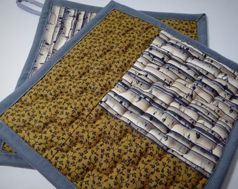 Pot Holders_Quilted Pot Holders_Gift under 20_Gift for Cook_House Warming Gift_New Home Gift_Cabin Décor_Farm House Décor_Aspen Birch Tree