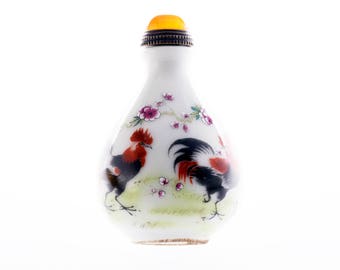 Chinese Snuff Bottle with Rooster Figure and Foliate Patterns