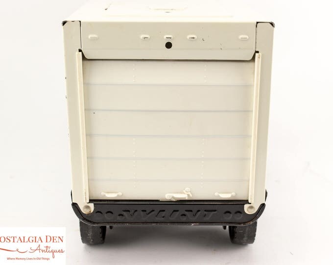 Nylint Semi Truck | Vintage Steel Toy | 18 Wheeler Toy | NAPA Auto Parts Truck