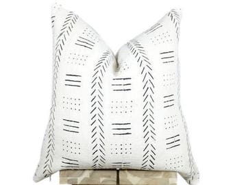 African Mudcloth Pillow Cover, Authentic African Mud Cloth, Boho Pillow, Tribal Pillow | Cream and Black