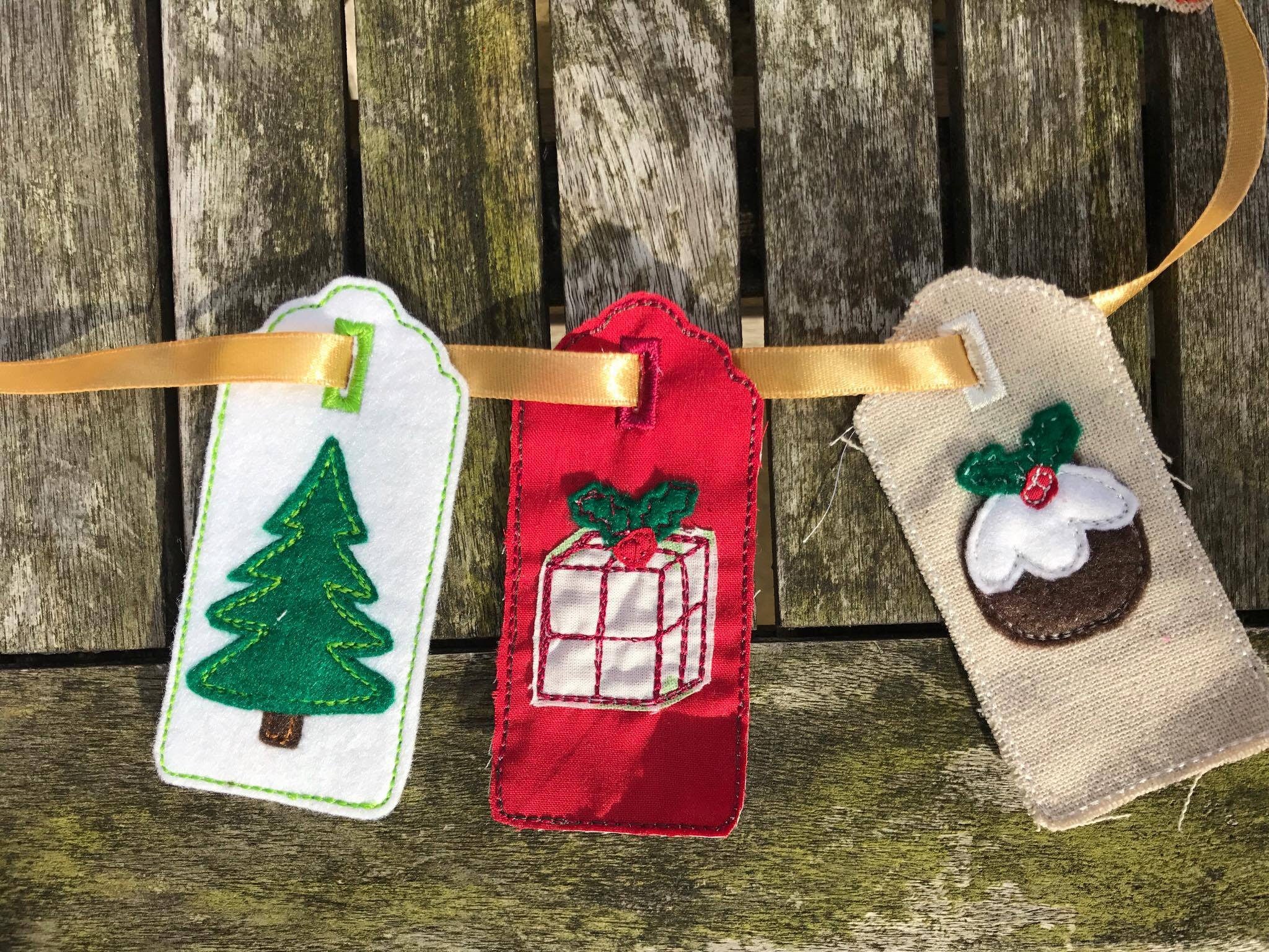 In The Hoop Christmas present gift tags, Machine Embroidery Pattern