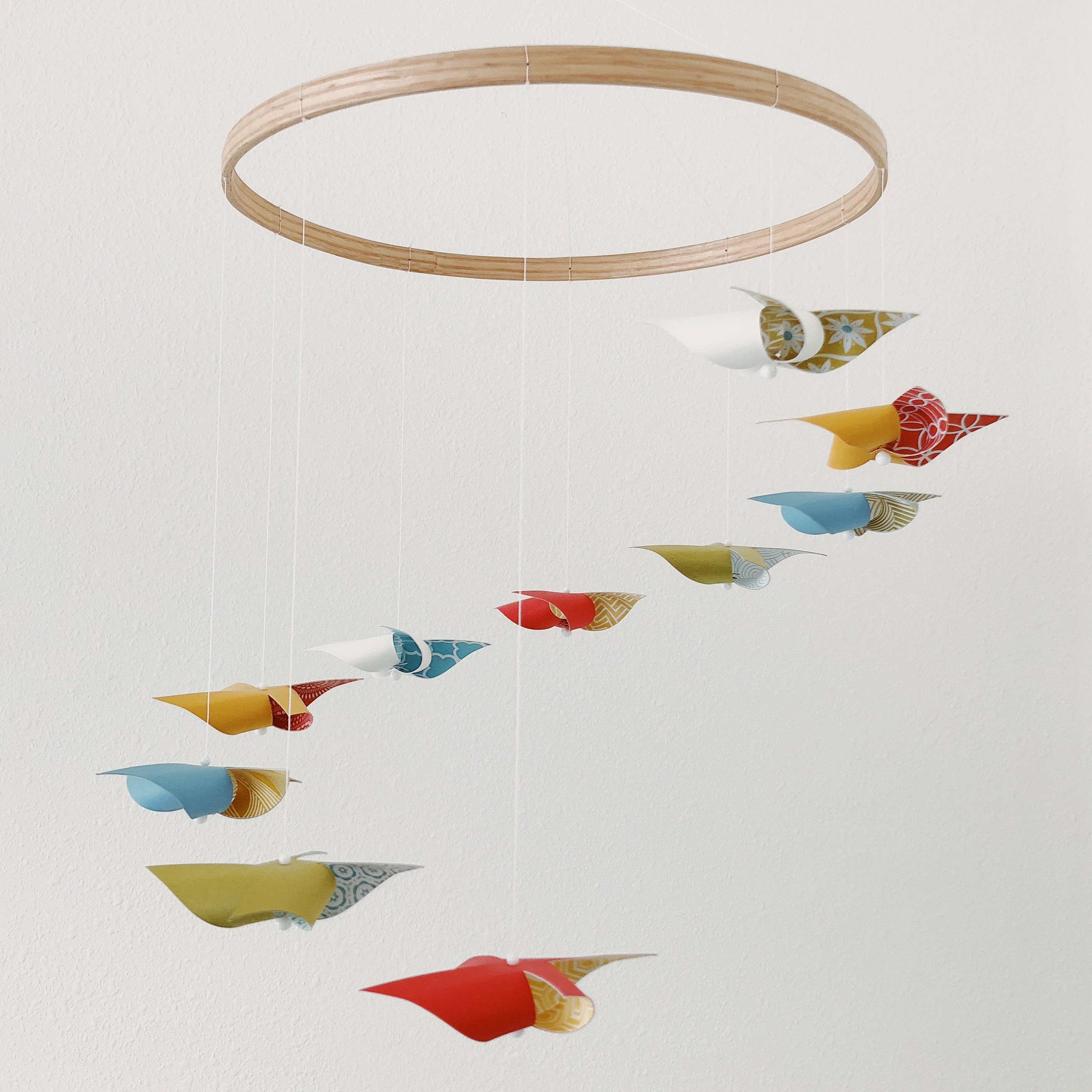 Black and White Mobile / Crib Mobile / Baby Mobile / Nursery