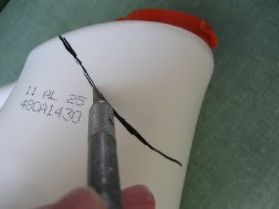 Making Storage Containers with Reclaimed Plastic Bottles