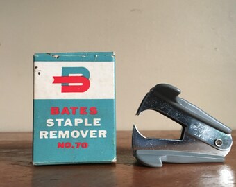 Vintage BATES Staple Remover. Original Box.