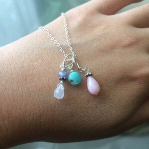 Buyer photo America Saucedo, who reviewed this item with the Etsy app for iPhone.