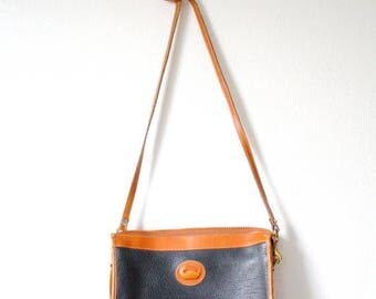 40% OFF CHRISTMAS in JULY Vintage black Dooney and Bourke purse // small satchel // boho bag // cross body bag // cross body purse // black