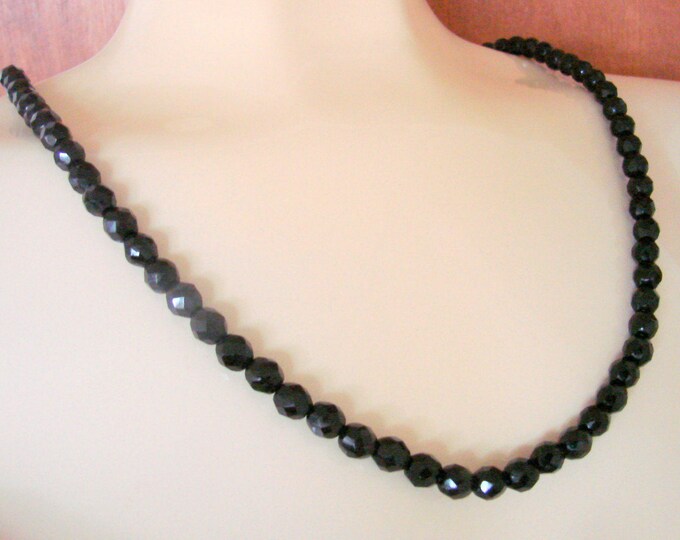 Mid Century Basic Black Faceted Glass Bead Necklace / 27" Long / 8mm Beads / Vintage Jewelry / Jewellery