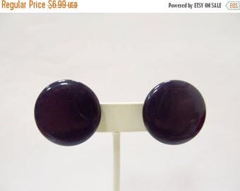 ON SALE Retro Purple Plastic Flat Disc Earrings Item K # 2168
