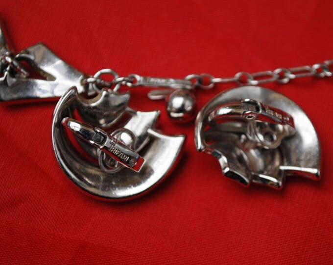 Crown Trifari Necklace Earrings set - Mid Modern Silver Swirl - clip on earrings - link necklace