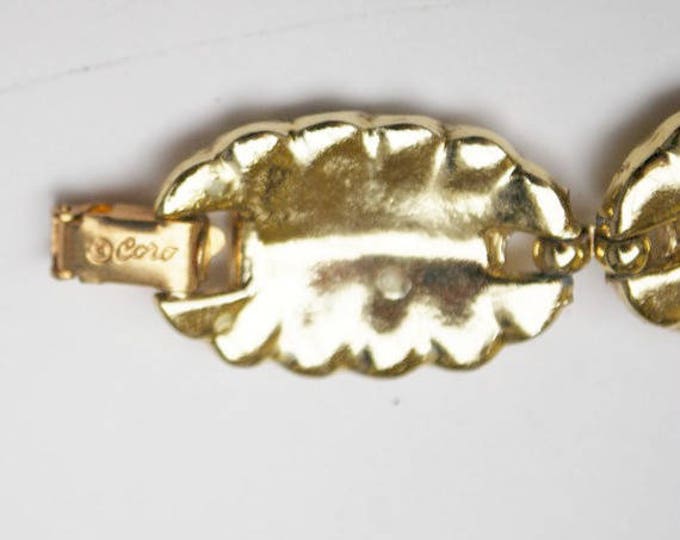 Coro Gold Tone Link Bracelet - Oval weave links - Light gold tone metal - mid century signed