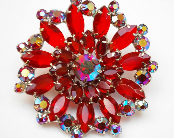 Red Rhinestone Flower Brooch - red Crystal Glass Auroral borealis -Silver - Floral Mid century Pin