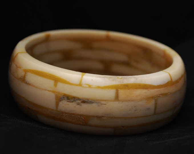 Chunky Bangle - White black - Carved Mosaic cream Bone - Boho Bracelet