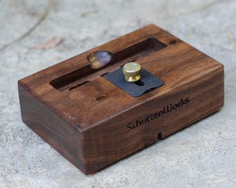iPhone 6/7 Docking Station - The CONCERT Acoustic Speaker Dock in Walnut – Use With or Without a Cover - Boosts the Sound