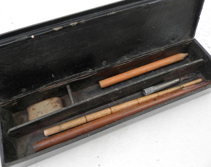 Antique Napoleon III / 3 Black Lacquer and Gold Gilt Carton Bouilli / Papier Mache Pencil and Fountain Pen Box, French Pen Holder, Desk