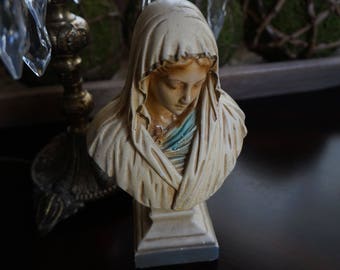 FREE SHIPPING, Vintage, Chalkware Madonna Bust