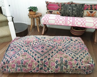 Huge Moroccan Double Pouf / Moroccan Boujaad Pouf / Vintage Moroccan Floor Pouf / Moroccan Floor Cushion / Kilim Pouf / Beni Ourain Pouf