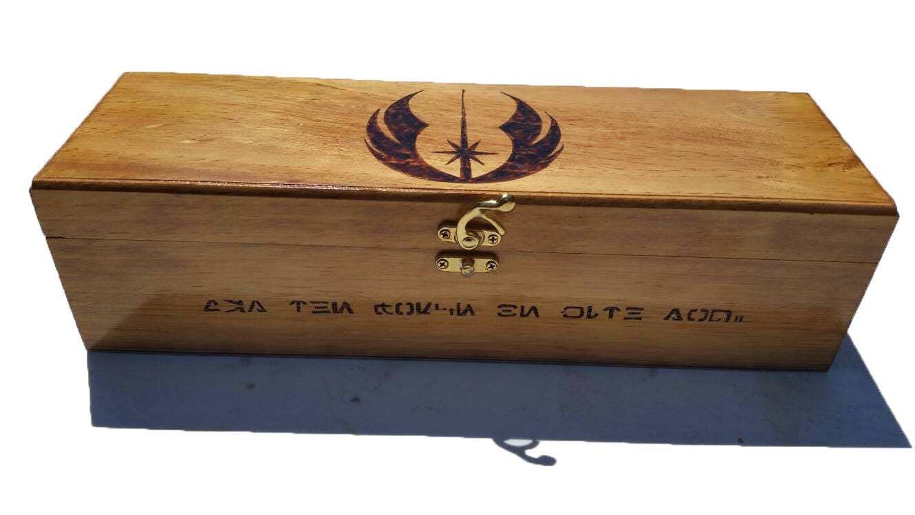 Jedi lightsaber box