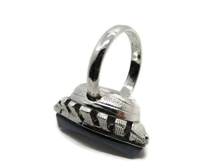 Whiting & Davis Hematite Ring, Vintage Black Glass Ring, Black Designer Ring, Silvertone Ring, Signed Whiting and Davis Jewelry, Size 6 Whiting & Davis Hematite Ring, Vintage Black Glass Ring, Black Designer Ring, Silvertone Ring, Signed Whiting and Davis Jewelry, Size 6