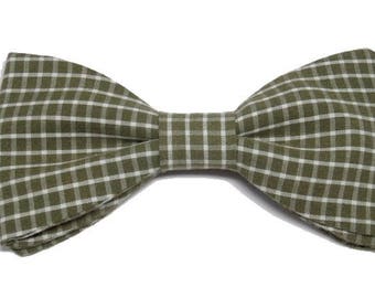Cream khaki Plaid bowtie with straight edges