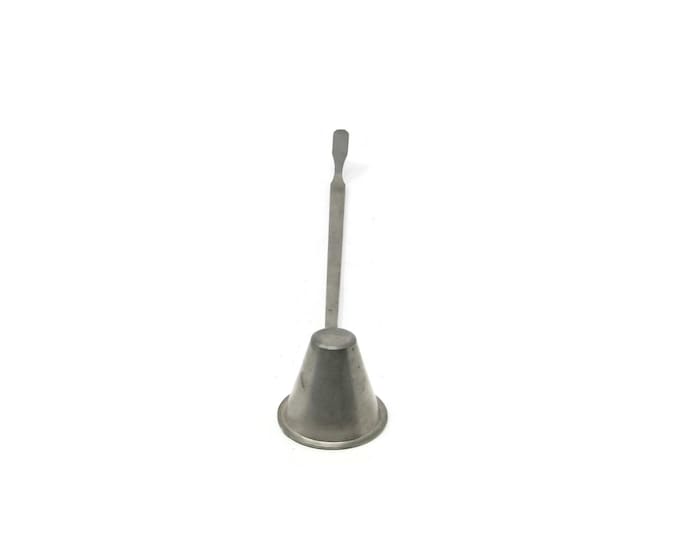Vintage Candle Snuffer - Poole Pewter 12210 - Gentry Cavalier Helmet Extinguish Candle - Pewter Collector - Long Handle Candle Snuffer Mom