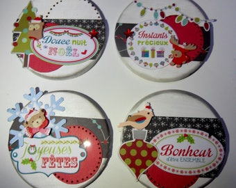 Set of 4 frames-wooden Christmas hanging scrappes in shades of red and green