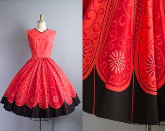 1950s Red Floral Dress/ XS (34B/24W)