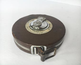 Vintage LUFKIN Rule CO Manually Retractable Fabric tape measure tools carpenter Fabric 50 Ft Carpenter's Measuring Tape the Lufkin Rule Co