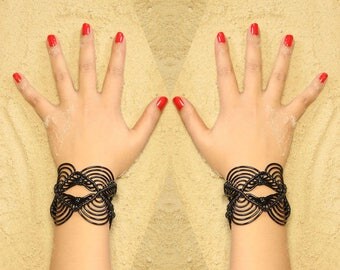 Bracelet Manchette // Rock // Macramé Noir // Fait main // En